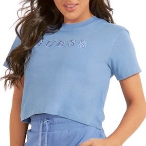 GUESS Crop Basic Logo T-Shirt